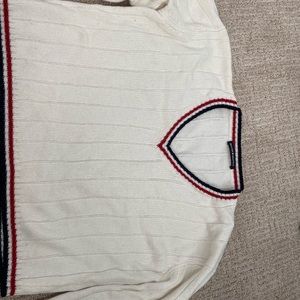 Brandy Melville cropped sweater